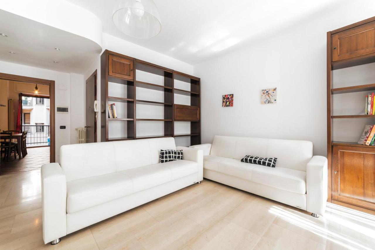 Cenisio M5 Lovely Apartment - With Balcony! Milán Exterior foto