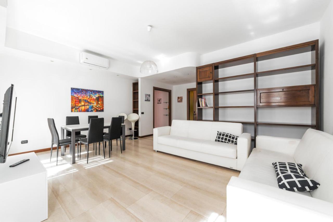 Cenisio M5 Lovely Apartment - With Balcony! Milán Exterior foto